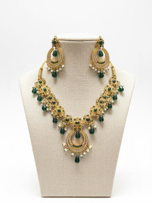 Macway Jewels Alloy Gold-plated Green Jewellery Set(Pack of 1)