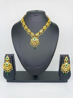 rajputijewels Brass Gold-plated Green, Gold Jewellery Set(Pack of 1)