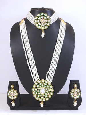 nezuka Alloy Gold-plated White Jewellery Set(Pack of 1)