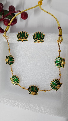 Azora Collections Brass Gold-plated Green Jewellery Set(Pack of 1)