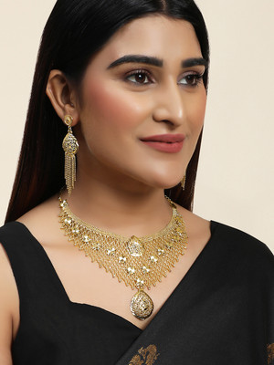 Anika's Creation Brass Gold-plated Gold Jewellery Set(Pack of 1)