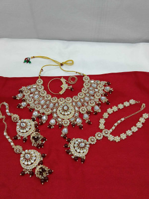 YFJ Alloy Gold-plated Maroon Jewellery Set(Pack of 5)