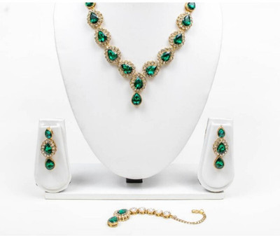 QUEENDOM Alloy Gold-plated Green Jewellery Set(Pack of 1)