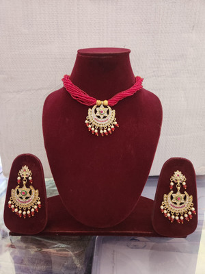 SHIRISHA Brass Gold-plated Red Jewellery Set(Pack of 1)