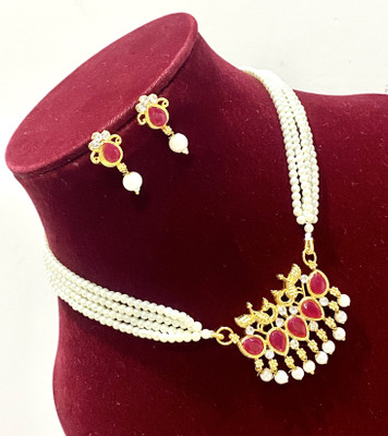Vacker Alloy Gold-plated Pink Jewellery Set(Pack of 1)