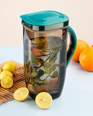 HALAR 1.5 L Plastic Water Jug