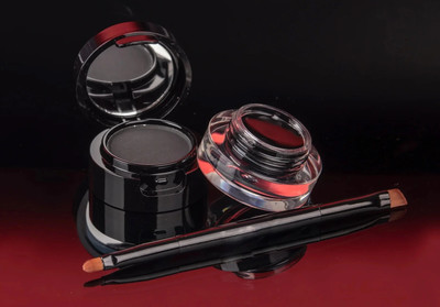 EVERERIN Gel Kajal Cake & Eyeliner 2in1 With Dual Side Applicator(Ink Black, 7 g)