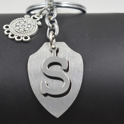 AFH English Alphabet S Letter Initial Floral Charms Keychain for Men and Women Key Chain
