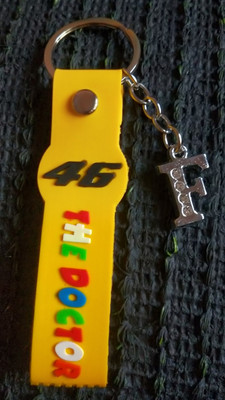 Meeko.com F Letter With Vr46 Patti Key Chain 3s Key Chain