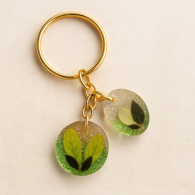 Resinbysona ResinLeaf-Keychain-01 Key Chain
