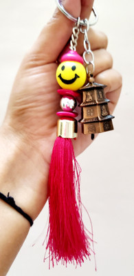 ShopTalk Piramid bell with tassel Key Chain