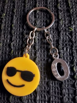 Meeko.com O Letter With Smiley Rubber Key Chain 1q Key Chain