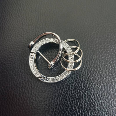 HKR CAR HUB DIMONDSKEYRING Key Chain