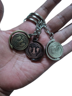 365 Degree Pack of 3 Antique Metal Rotating Keyhain for Bikes and Car (Color May vary) Key Chain