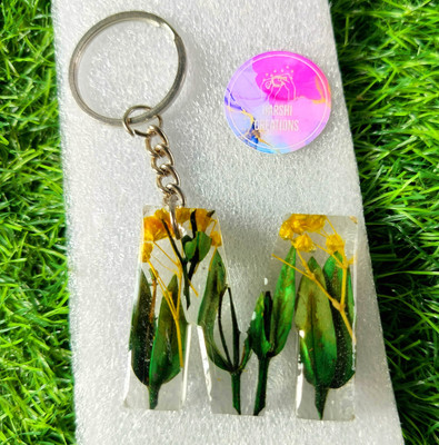 Harshi Creations Gifts Resin art Keychain Letter - M, Flowers Key Chain
