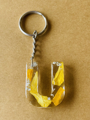 crafcan Resin Letter U Keychain | Real Marigold Petals Preserved in Resin | Key Chain