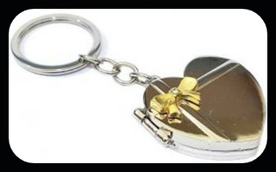 gtrp Trendy-Heart Shape Photo Frame keychain Key Key Chain