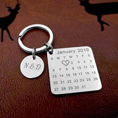 Myurawells Personalized Calendar Key Chain, Couples Gift, Keyring, Calendar Date Keychain Key Chain