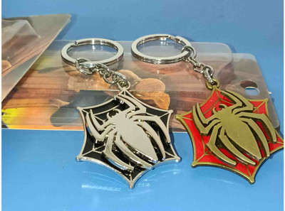 JAINSON MARTIN Rotating Spider Keychain Golden And Black Key Chain