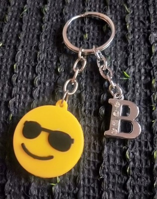 Meeko.com B Letter With Smiley Rubber Key Chain 1a Key Chain