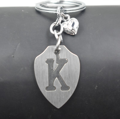 AFH Alphabet Initial Letter K Feng Shui Love Heart symbol Charm Keychain for Luck Key Chain