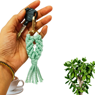 Tailored knots Macrame Handmade Dual Side Shell Shape Keychain Key Chain