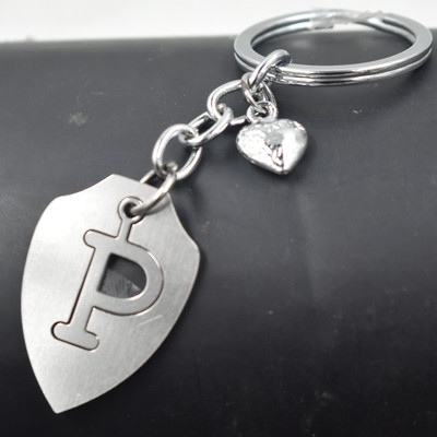 AFH Alphabet Initial Letter P Feng Shui Love Heart symbol Charm Keychain for Luck Key Chain