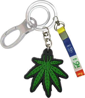 SHOKY LOOKS Greem Leaf In Rubber With Ladakh Flag Strip Locking Lock Key Chain