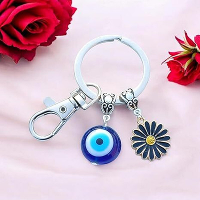 Shilpmart Decorative Character Keychain, Gold Metal Clasp Key Chain