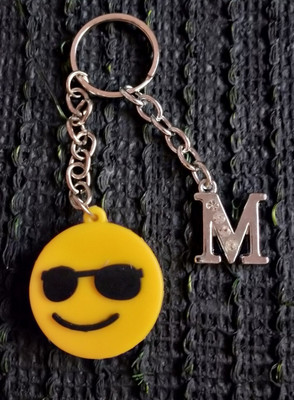 Meeko.com M Letter With Smiley Rubber Key Chain q1h Key Chain