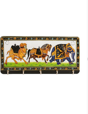 mukesh global trading Handcrafted Wooden Key Holder with Rajasthani Painting Wood Key Holder(5 Hooks, Multicolor)