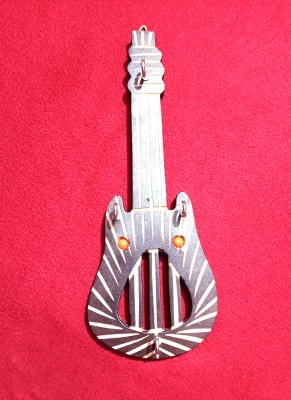 ANENTER Wooden Guitar keys Hanger, for wall home office decoration ( Pack of 1 ) Wood Key Holder(4 Hooks, Brown)