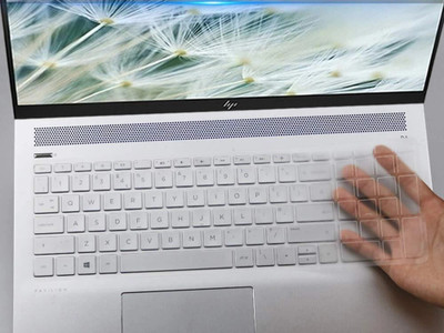 Saco Transparent,Silicone Keyboard Cover Skin for 15.6 Inch Laptop HP 15.6 Inch 15-dy2073dx 15-dy1043cl 15-dy2193dx 15-dy Series laptop Keyboard Skin(Transparent)
