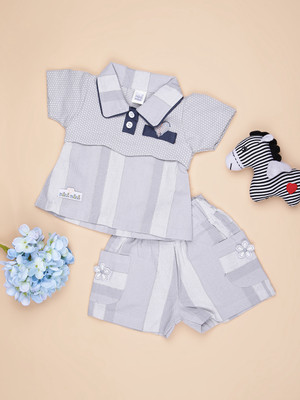 V-MART Baby Girls Casual Top Shorts(Grey)