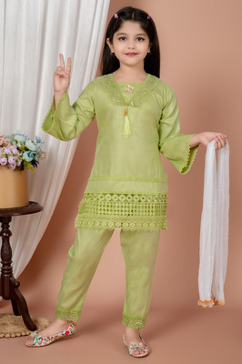 Classic Dresses Baby Girls Party(Festive) Kurta Pyjama(Light Green)