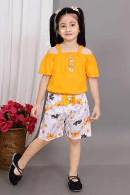 A Tumpa collection Baby Girls Casual Top Pant(Yellow)