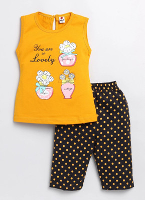 Mars Infiniti Baby Girls Casual Top Capri(Mustard, Black)