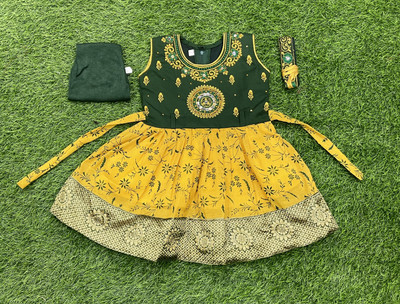 MK LASKAR FASHION Baby Girls Midi/Knee Length Festive/Wedding Dress(Green, Sleeveless)