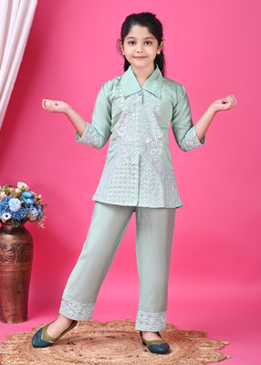 AFTAB DRESSES Girls Festive & Party Kurta and Pyjama Set(Light Green Pack of 1)