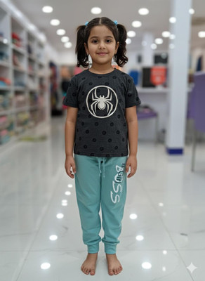 Silakaari Baby Boys & Baby Girls Spiderman Casual T-shirt Trouser(Black-Teal Green)