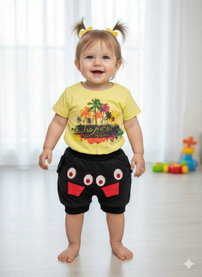 Silakaari Baby Boys & Baby Girls Casual T-shirt Shorts(Yellow-Black)