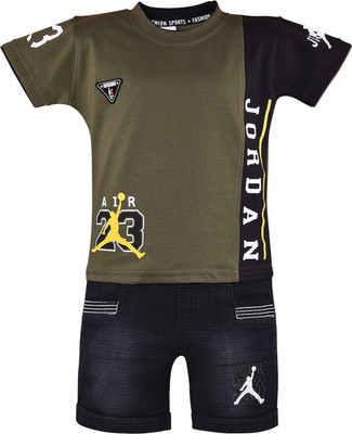 Wishkaro Baby Boys Casual T-shirt Shorts(Green)