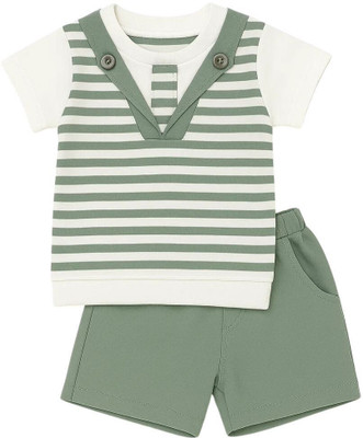 TBM Baby Boys Casual T-shirt T-shirt(GREEN WITH WHITE)