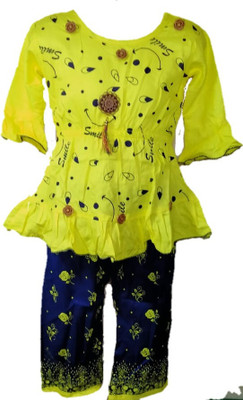 Samprit Fashion Baby Girls Party(Festive) Top Pyjama(Yellow)