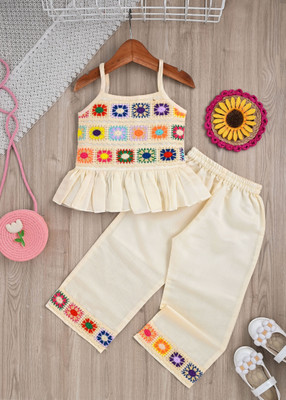 AL AKSA FASHION Girls Party(Festive) Top Pyjama(Off White)