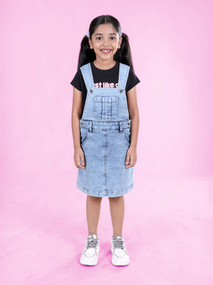 KiddoPanti Girls Casual T-shirt Dungaree(Black/ Lt Rag Wash Blue)