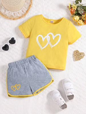 Zee Fashionkids Trend Baby Girls Casual Top Shorts(MULTICOLOR)