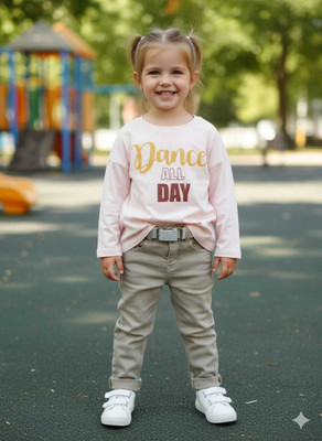 Silakaari Baby Boys & Baby Girls Casual T-shirt Jeans(Off White, Grey)