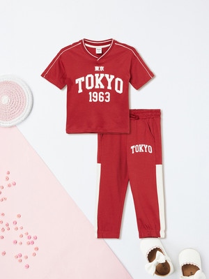 MAX Boys Casual T-shirt Track Pants(Red)