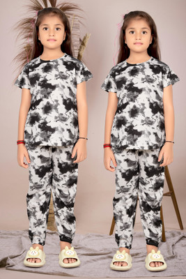 Amreliya Style Kids Nightwear Girls Printed Cotton Blend(Black Pack of 2)